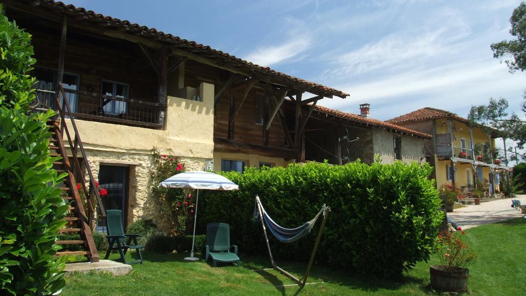 Gîtes Pyrénées Les Trois Montagnes Ganties Habitación foto